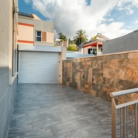Golden Horizon - Heated Private Pool & Panoramic Ocean & Teide Views Villa Santa Úrsula